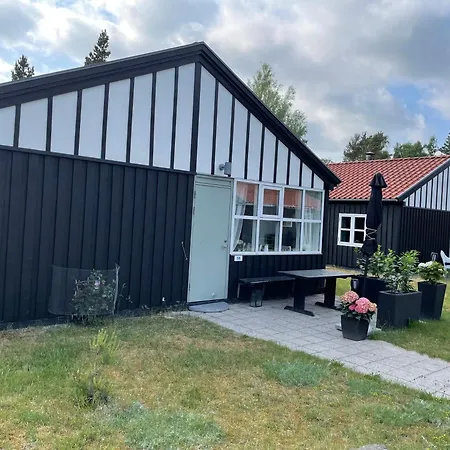 Charmerende - 200 M Fra Stranden